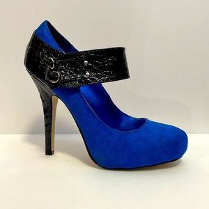 BAMBOO Blue/Black Heels